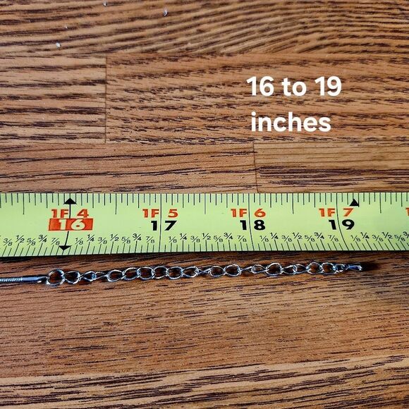 LIA SOPHIA Y Drop Crystal And Silver Necklace FEMININE! - Picture 6 of 9